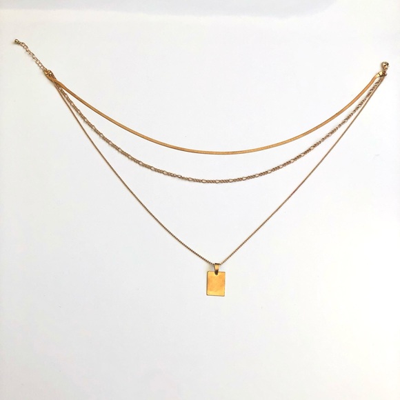 Layered Chain Necklace - Picture 2 of 3